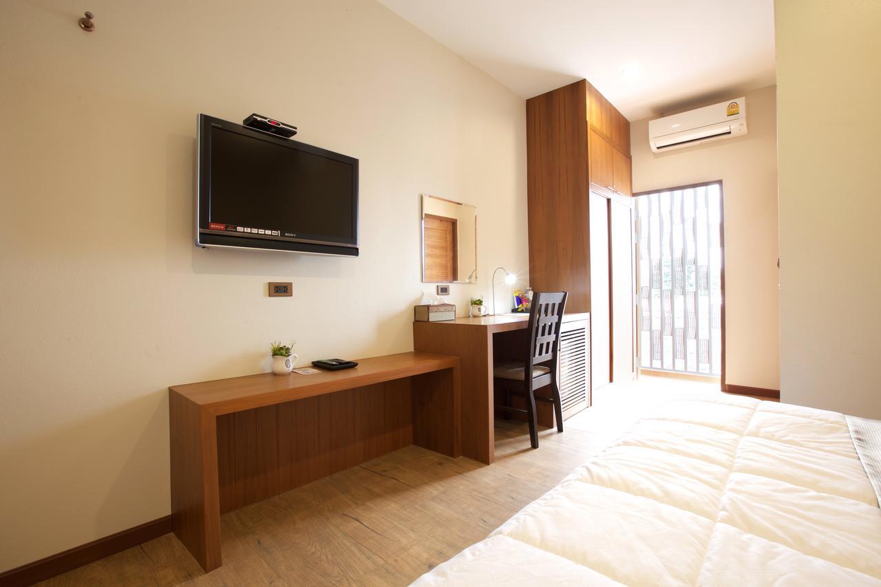 Hotel 777 Food & Bed Chiang Rai Esterno foto